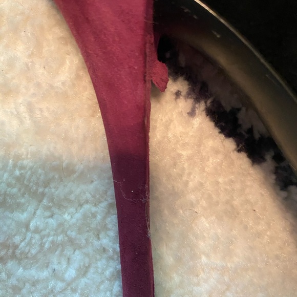 Guess Multicolor Suede Heels - Picture 4 of 4